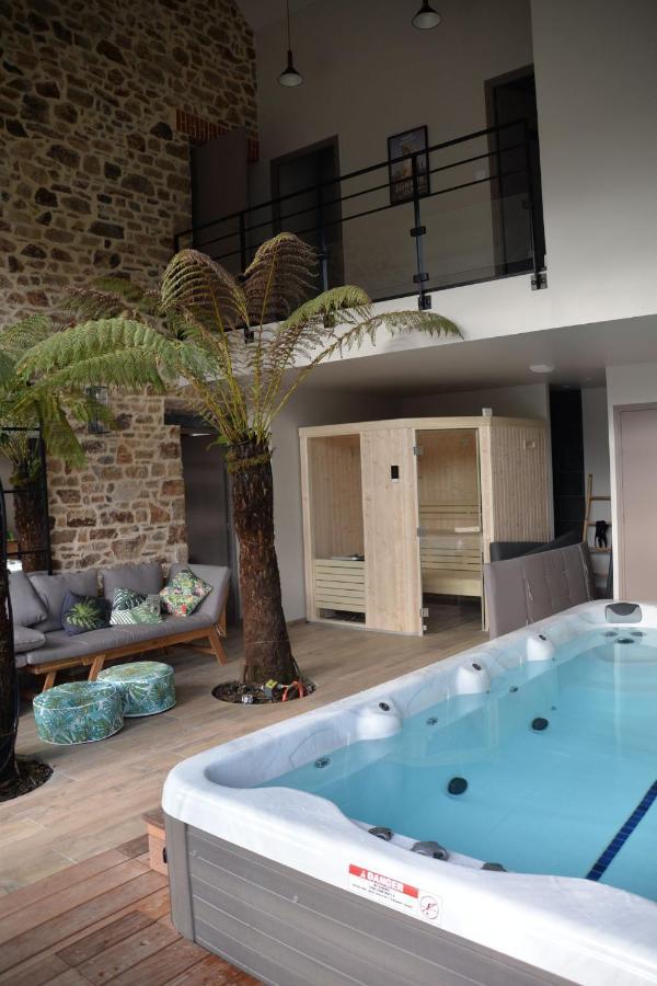 Dragey La Grange De Tissey Grand Gite Avec Spa Et Sauna מראה חיצוני תמונה